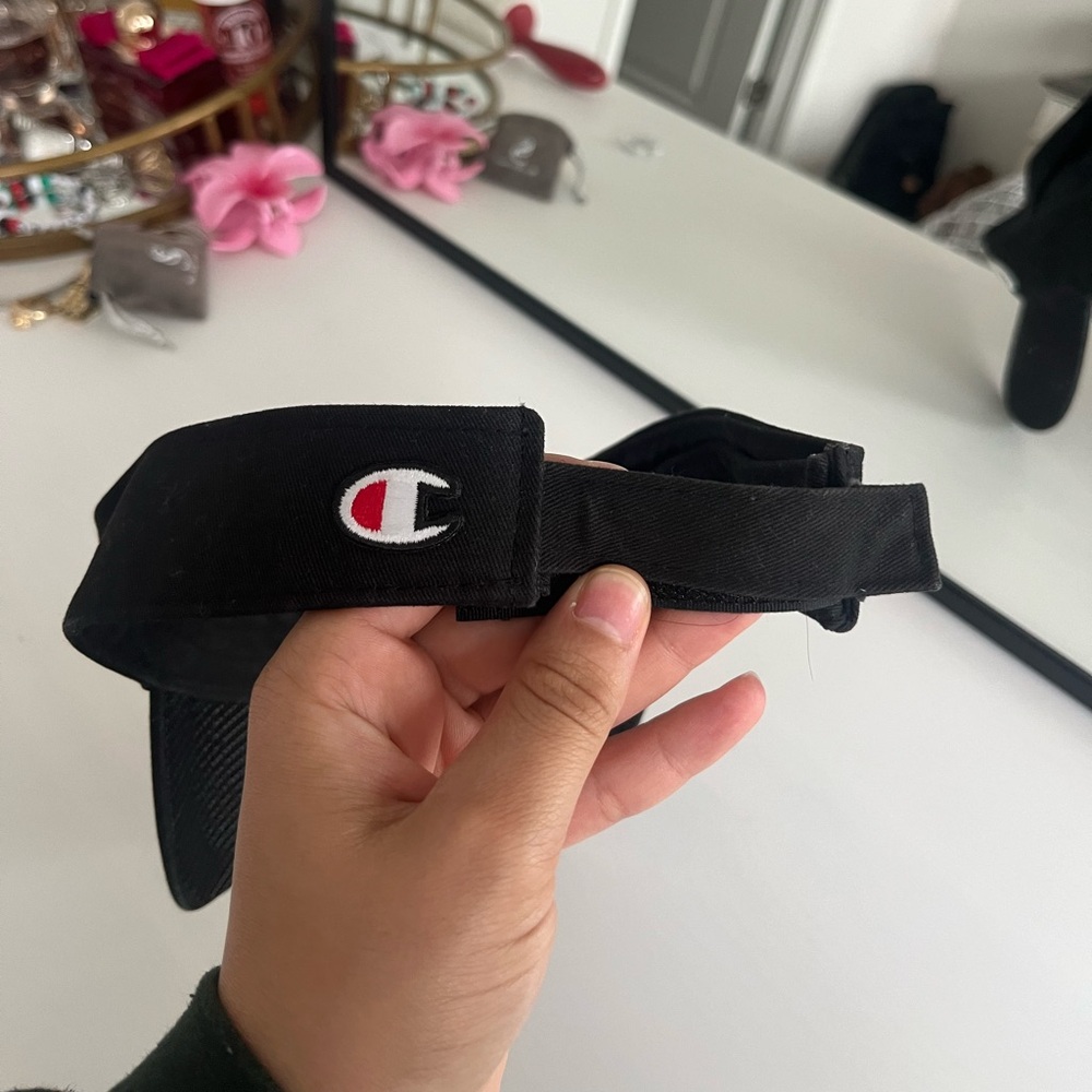 Champion visor hat - Picture 3 of 4